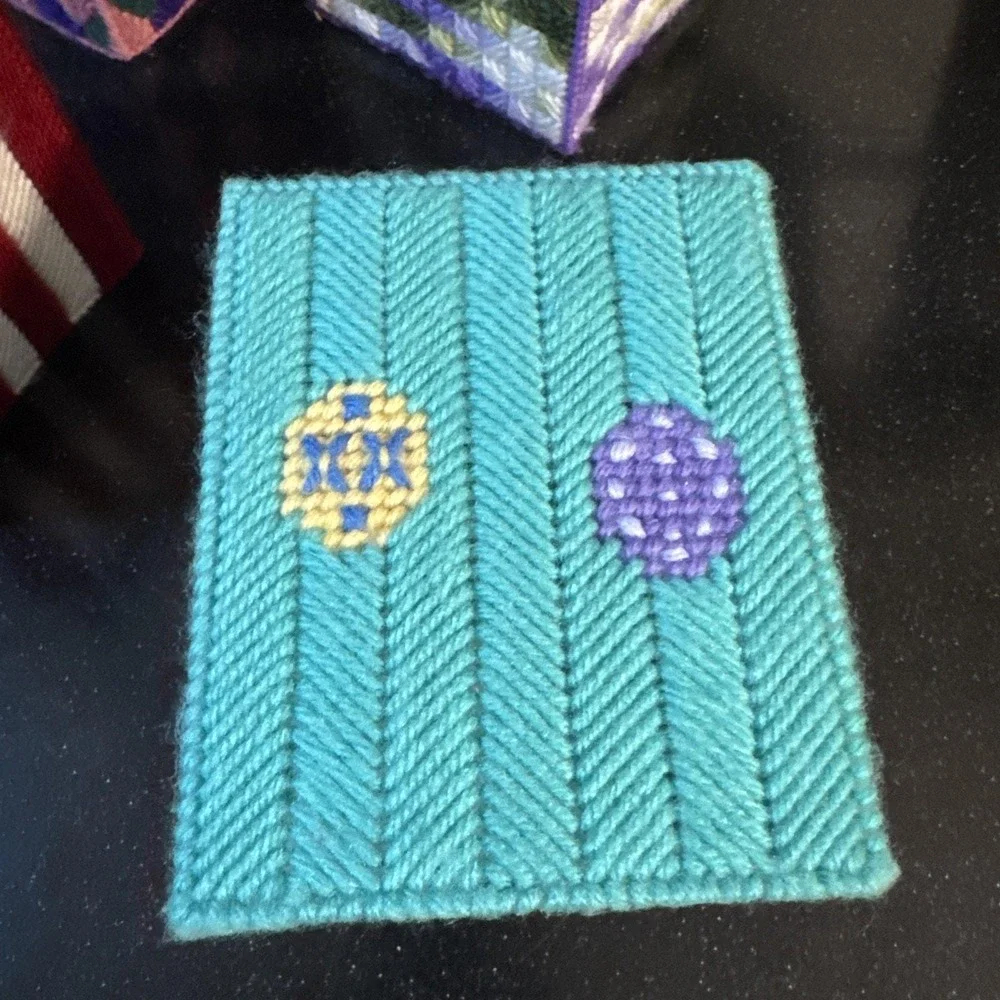 Tissue Box Covers Easter Eggs‎ American Flag Needlepoint Plastic Canvas Vintage
